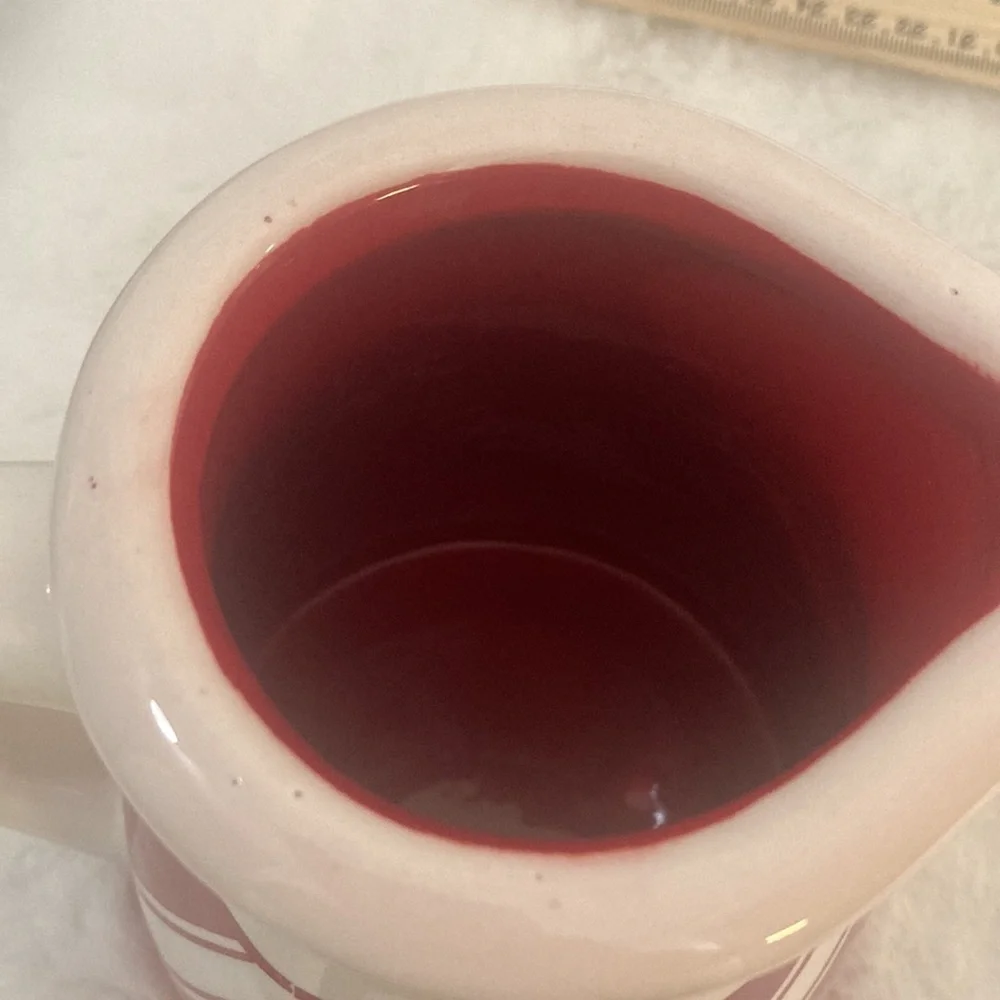Terramoto 2018 Mini Christmas Pitcher